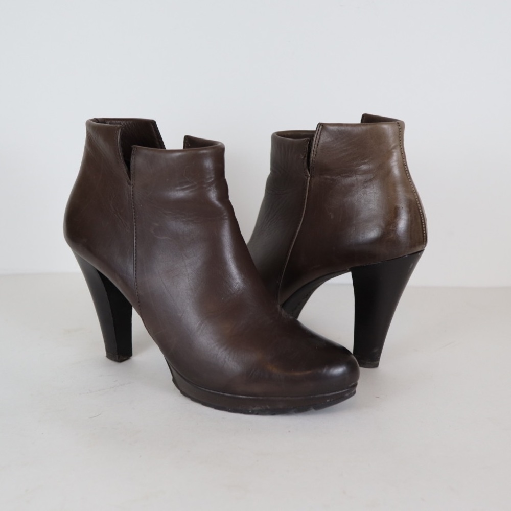 PAUL GREEN | Brown Leather Booties Size 8